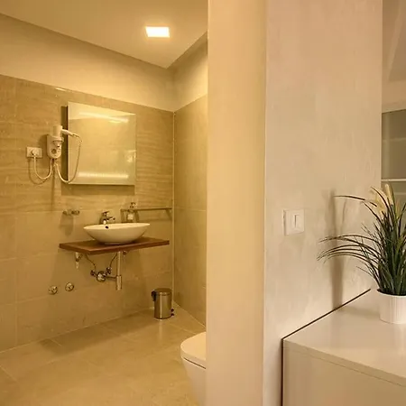 Hébergement de vacances Luxoria With Private Pool And Jacuzzi *