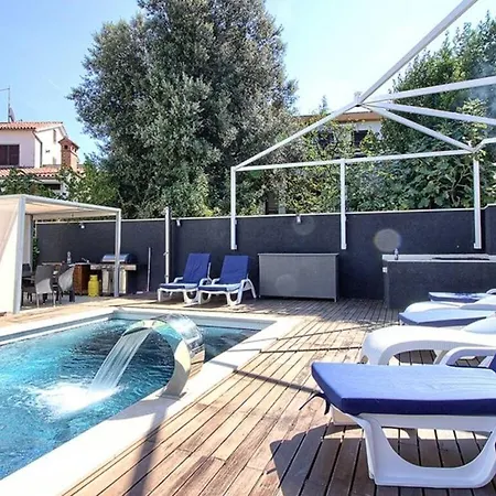Casa vacanze Luxoria With Private Pool And Jacuzzi *